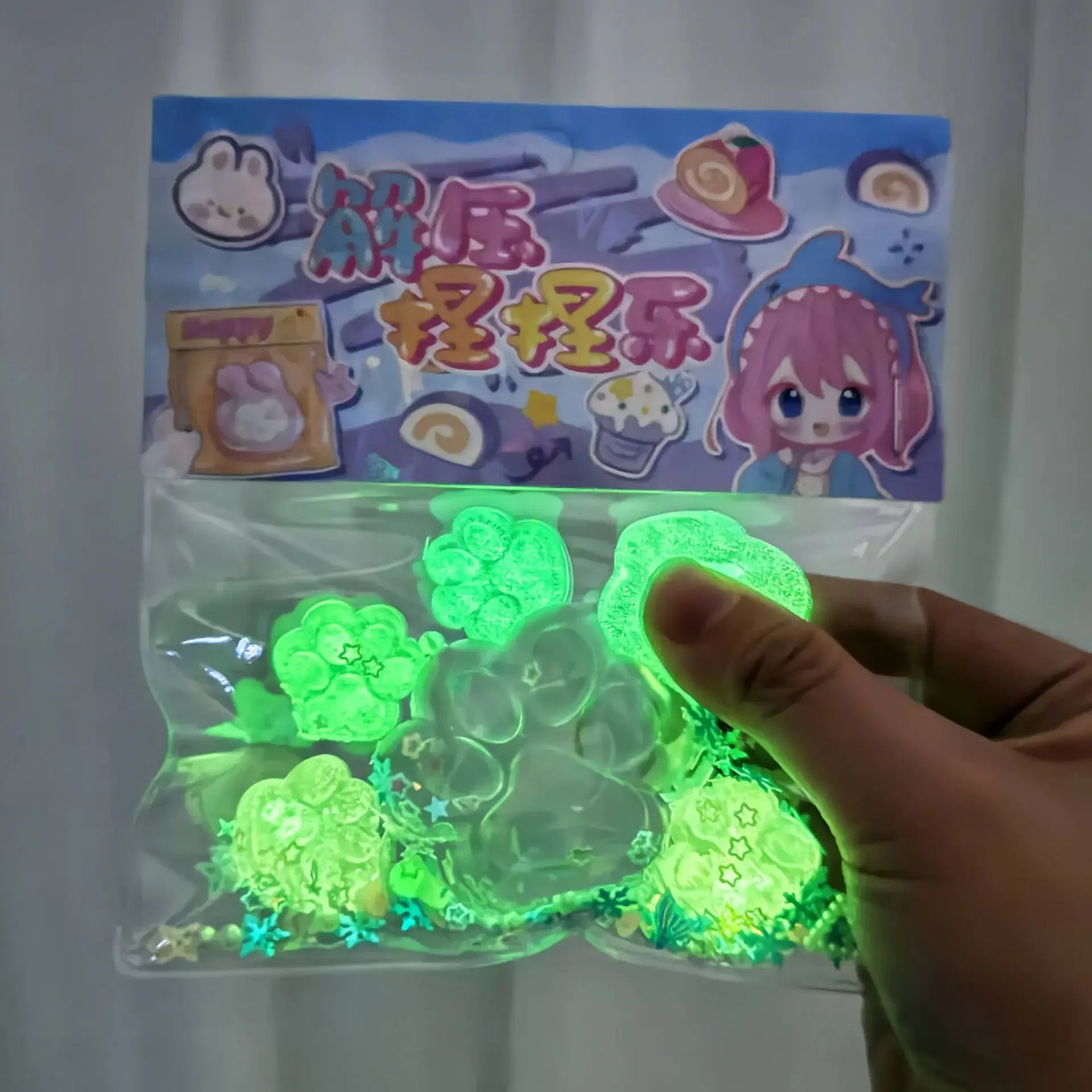 Glow Cat Paw Squishy Toy | Stress Relief and Luminous Decompression Toy